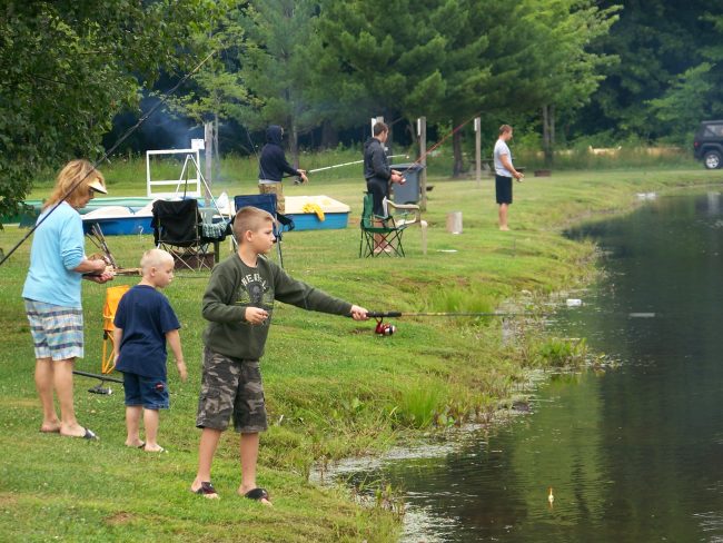 AM WILD CAMP 241.JPG fishing kids fishing - American Wilderness Campground