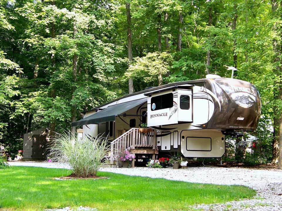 seasonal camping at American Wilderness Campground near Cleveland OH